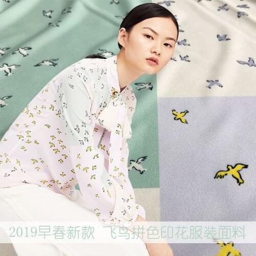 New fresh birds color matching high-grade printed fabric skirt shirt handmade DIY fabric polyester fabric wholesale