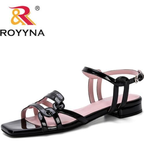 ROYYNA Low-heeled Shoes