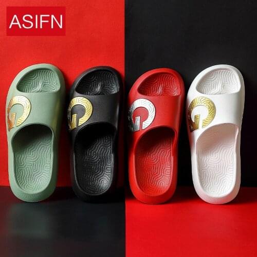 Slippers Men shoes Fashion Outdoor Wear Korean Style Personality Sandals Indoor Anti-skid Home Thick Bottom Cool Drag Men Summe