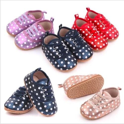 2021 New Baby Shoes Lovely Dots Toddler Rubber Sole Anti-slip First Walkers Infant Boys Girls Casual Shoes