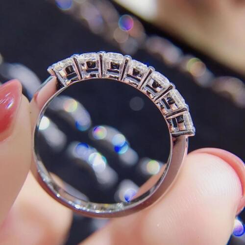 Classic 18K White Gold Deputy ring DF color Moissanite ring Lab diamond party jewelry Wedding Anniversary Ring