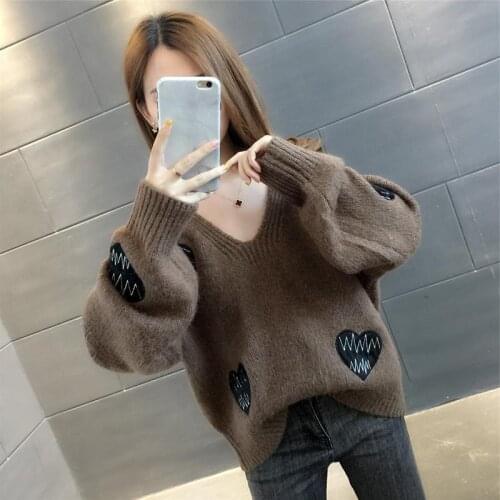 2021 new autumn and winter clothes love long-sleeved V-neck ladies sweater casual all-match pullover blouse women
