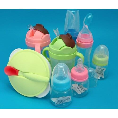 4Pcs Children Water Bottle Bowl Spoon Set Milk Bottle Baby Feeder Silicone Bottle Food Supplement Rice Cereal Spoon Bottle