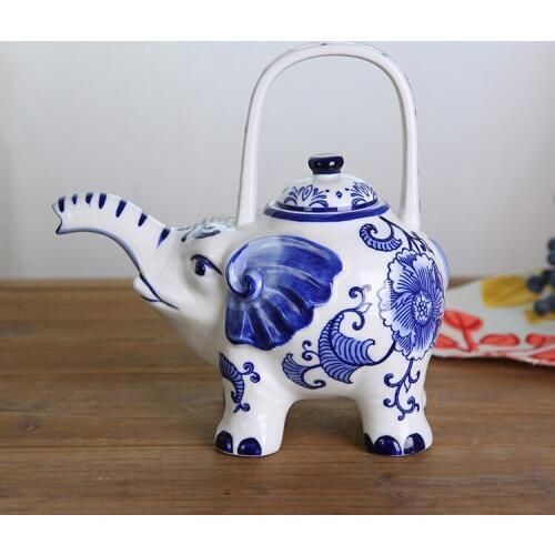 Blue and white porcelain elephant kettle Southeast Asian style teapot decoration classical art home furnishings
