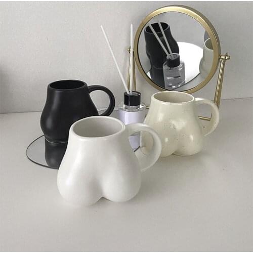 Ceramics Mug Butt Sculpture Water Bottle Woman Body Coffee Milk Cup Ktichen Dining Table Mugs Cup Home Decoration Accessories