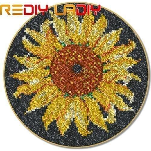 Latch Hook Rug Kits Crocheting Carpet Rug Sunflowers Acrylic Yarn Pre-Printed Canvas Cushion Mat Crochet Tapestry Arts & Crafts