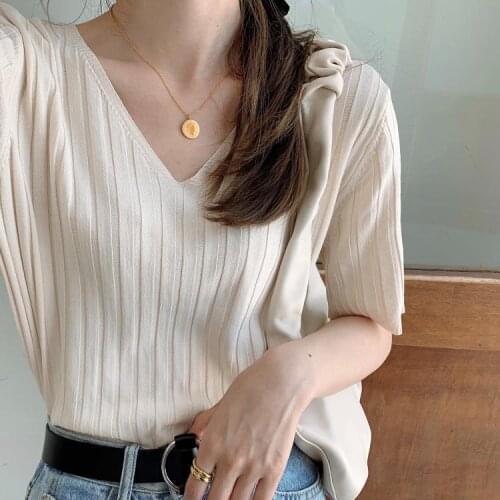 Woman Sweaters Chandails Summer Ice Silk Sweater Womens Loose V-neck Short Sleeve Sun Protection Women