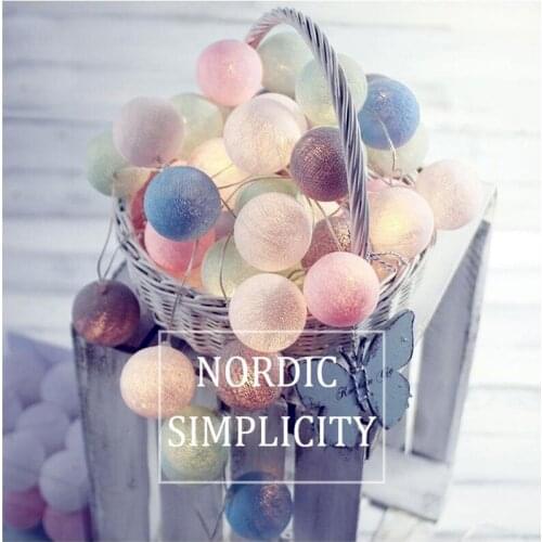 Christmas Decoration Lights LED Cotton Ball Garland String Christmas Lights for Outdoor Holiday Wedding Xmas Party Home Decor