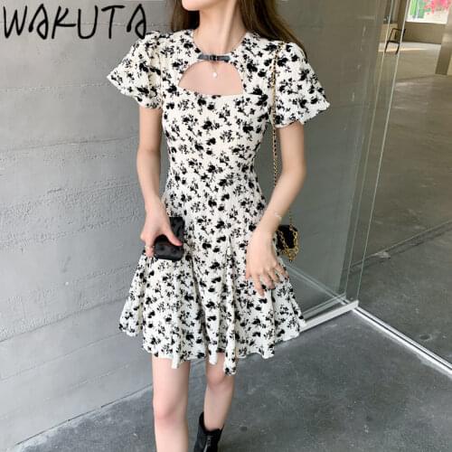 Wakuta Open Summer Dresses