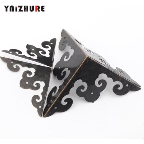 2Pcs Antique Bronze Wooden Box Cloud Coner Wine Box Protector Vintage Cover Triangle Corners Hollow Pattern