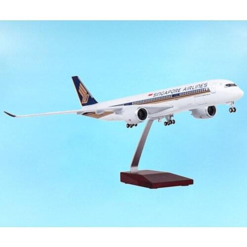 47CM 1/142 Aviation Airplane Airbus A350 Singapore Airline Model Light Diecast Plane Decoration Airliner Adult Toys Gift Display