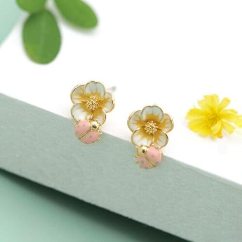 Simple Flower Stud Earring For Women Girl Lady Good Gift Cute Plant Insect Ear Jewelry Accessories