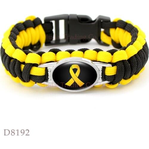 CUSTOMAMA Bracelets