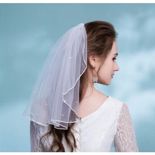 Tulle Wedding Dress Veils White Ribbon Edge Rhinestones Fake Pearls Short Bridal Hair Veil Comb Bride Fairy Marriage Accessories