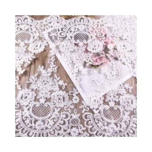 Delicate 2Yards Flat Embroidery Ivory Fabric Flower Venise Venice Mesh Lace Trim Applique Sewing Craft for Wedding Dec. 20cm