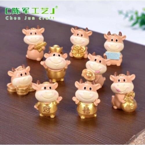ZOCDOU 1 Piece Cute Golden Bull Cow Small Statue Little Figurine Crafts Figure Ornament Miniatures