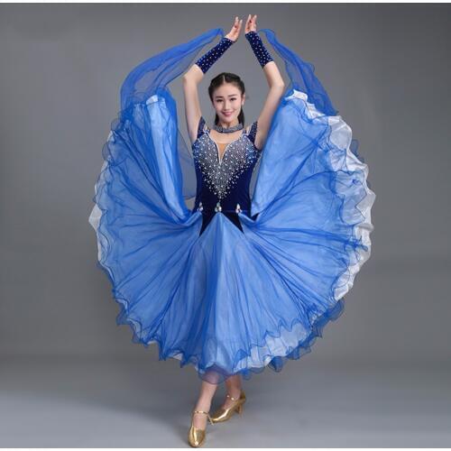 2018 Modern Dance Dress For Ladies Blue Color Sleeveless Braces Rhinestone Skirt Professional Women Femine Rehearal Wear Q5049