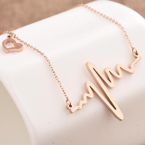 2018 Fashion Simple Wave Heart Necklaces & Pendants Heartbeat Steampunk collares Vintage Lightning Necklace for Women Girls