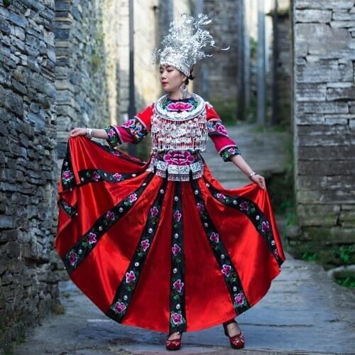 Hmong Wedding Dress Chinese Traditional Clothing Miao Ethnic Style Attire Clothes for Women Miao hat Costumes Hmong Clothes