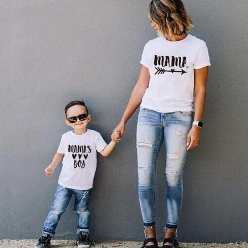 Mommy And Me Mother and Son Matching Clothes Mamas Boy T Shirt Woman Kids Baby Boys Summer Tops Family TShirt Short Sleeve Tees