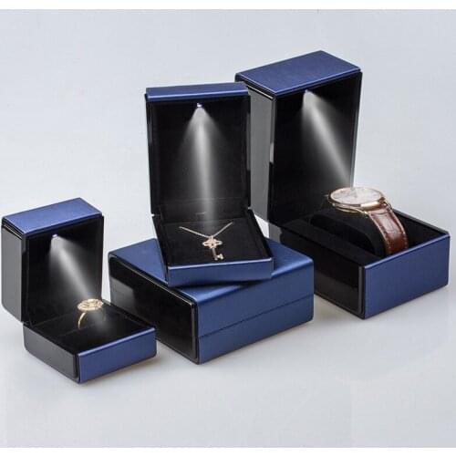 Creative LED Light Jewelry Box Proposal Ring Box Necklace Bracelet Box Pull Silk Jewelry Box Jewlery Organizer