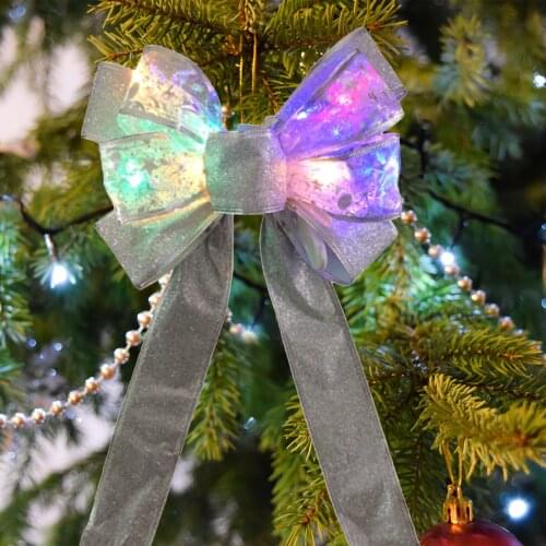 Wills Christmas Tree Bows