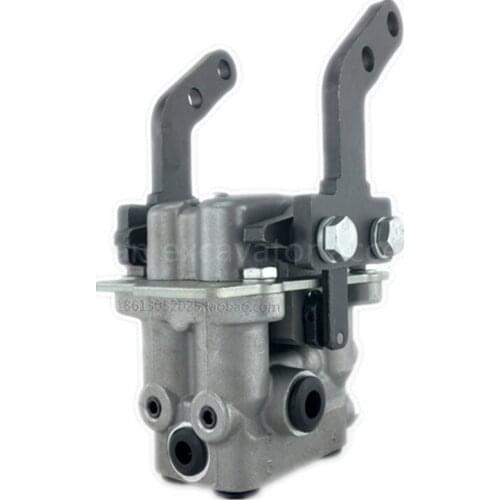 Free Shipping Excavator Parts Pilot Foot Valve for Komatsu PC20MR/PC30MR-2/PC35-3/PC50MR-1 60-7 Pilot Valve Foot Valve Assembly