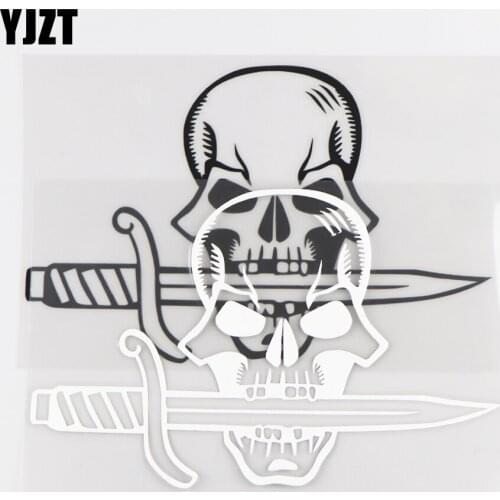 YJZT 10.2×15.1CM Pirate Skull Knife Weapon Car Sticker Classic Vinyl Car Exterior Decoration Decal Black / Silver 20C-0154
