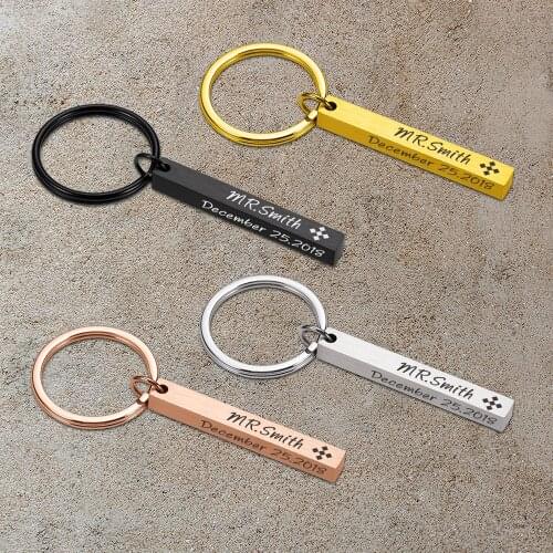Personalised Keyring Customized Engraving Name and Date Keychain for Family Couple Friends Original Gift for Men Women Jewelry