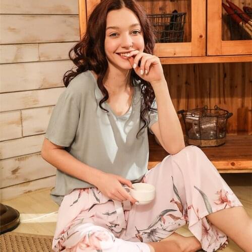 Summer New Ladies Pajamas Set V-Neck Short Sleeve Top+Pants 2pcs Sleepwear Comfort Cotton Satin Floral Printed Women Homewear
