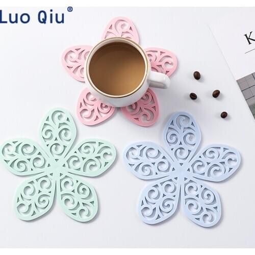 Receiving Tray Lace Flower Hollow Doilies Silicone Coaster Coffee Table Cup Mats Pad Placemat Kitchen Accessories Cooking Tools