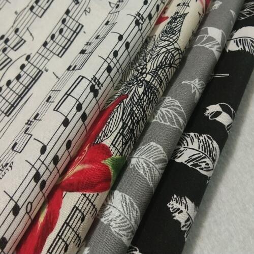 4pcs 24x25cm Pretty Black White Music Note Black Grey Feather Printed Cotton Fabric Bundle DIY Sewing Patchwork Doll Cloth Decor