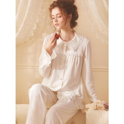 Free Shipping 2020 New Autumn Princess Womens Pajamas Long Pants White and Pink Sleepwear Cotton Nightshirt Vintage Nightgown