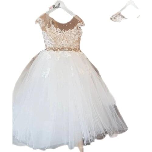 Ivory Lace Kids First Communion Dresses Nude Crystal Pearls Belt Flower Girl Dress Girl Wedding Party Dress New Year 2021