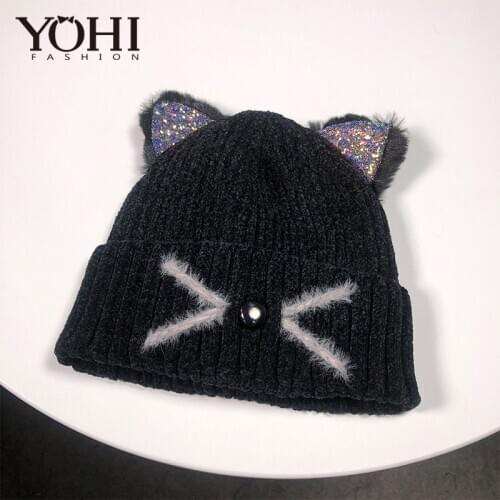 New autumn and winter Womens cute cat design knit hat outdoor warm knitted headgear Soft Beanie Hat