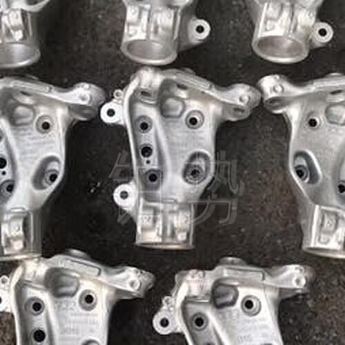 Car Swing bearing 2013-b mwF34 GT 318d N47N 320i 328i 325d Front wheel horns Steering knuckle Front wheel bearing corbel