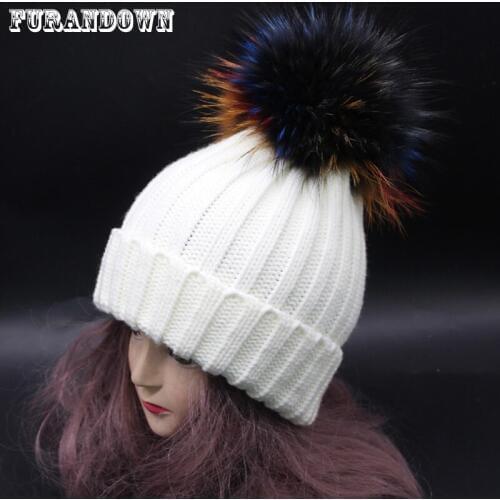 2019 Real Fur Pom Pom Hat Thick Knitted Real Big Raccoon Pompom Hat Women Winter Warm Hat gorro