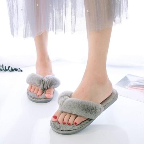 Warm Fluffy Slippers Women Cozy Faux Fur Cross Indoor Floor Slides Flat Soft Furry Winter Shoes Female Celebrities Flip Flops