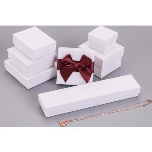 New Arrive Ring Earring necklace pendant bracelet jewelry set Box White kraft paper boxes for women gift package
