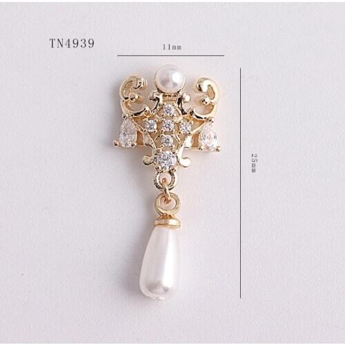 5pcs Crown pearl zircon tassel pendant nail art decorations crystals nails accessories nail rhinestones charms nails art TN4939