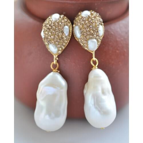 P7031 26mm White Baroque Keshi Pearl Inlay Crystal Dangle Earring