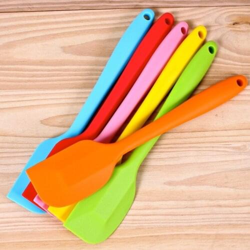 Kitchen Silicone Cream Butter Cake Spatula Mixing Batter Scraper Brush Butter Mixer Cake Brushes Baking Tool Kitchenware
