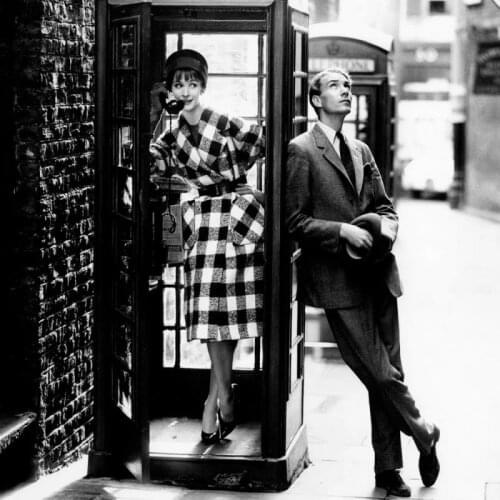 Nordic Classic Movie Retro Poster Couple Phone Booth Wall Art Canvas Painting Black and White Picture Home Decor Living Room
