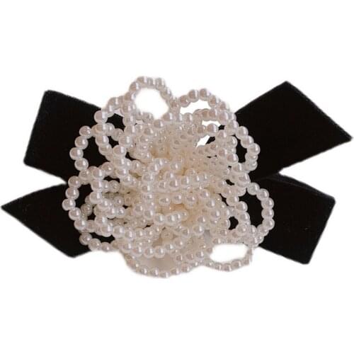 Retro Velvet Pearl Flower Bow Tie Brooch Korean Fabric Shirt Collar Pins Fashion Jewelry Brooches for Women Clothing Accessories