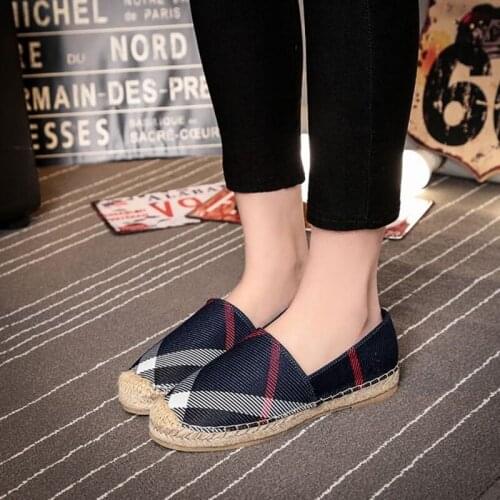 Hot Round Toe Shoes Woman Comfortable And Elegant Casual Female Sneakers Slip-on Vogue Womens Espadrilles Platform Flats