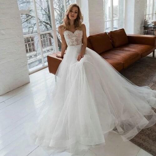 2021 New A Line White Wedding Dress Lace Applique Nude Mesh Sweetheart Neck Puff Tulle Boho Wedding Bridal Gowns Summer Beach