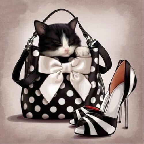 Full Square/Round Drill 5D DIY Diamond Painting "Cat Shoes" 3D Rhinestone Embroidery Cross Stitch 5D Decor Gift