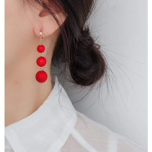 Trendy Simulated Pearl Womens Long Earrings Red White Round Pearl Wedding Pendant Earrings Korean Fashion Jewelry Earrings