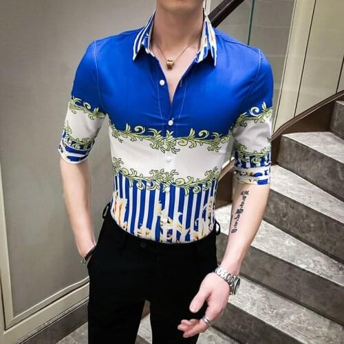 2021 Summer Mens Shirt British Mens Middle Sleeve Jacket Korean Slim Print Personality Mens Shirt Trend
