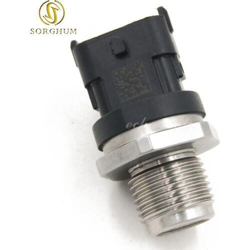 New original Fuel Rail Pressure Sensor For Dodge Cummins Diesel 5.9L Replace 0281006425 0281002851 5093112AA 904-309 3949988